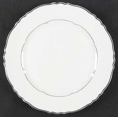 Rivoli (Platinum Trim) Dinner Plate