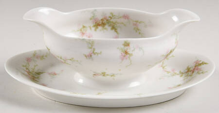 Schleiger 1043A Gravy Boat with Attached Underplate