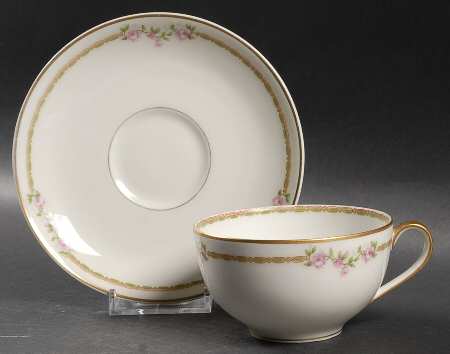 Schleiger 1264 Flat Cup & Saucer Set by Haviland