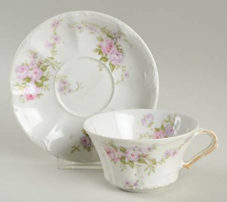 Schleiger 137f Flat Cup & Saucer Set