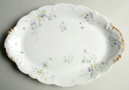 Schleiger 148-9 14" Oval Serving Platter