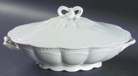 Schleiger 205 Oval Covered Vegetable
