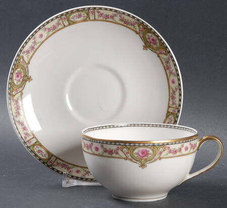 Schleiger 344C Flat Cup & Saucer Set