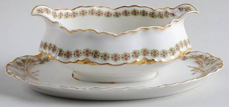 Schleiger 521 Gravy Boat with Attached Underplate