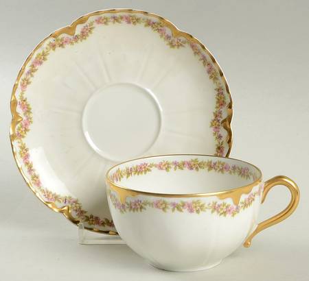 Schleiger 524A Flat Cup & Saucer Set by Haviland