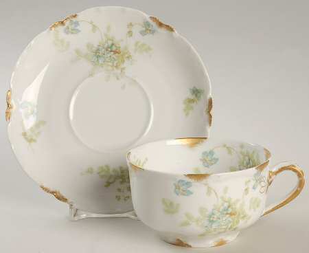 Schleiger 52b Flat Cup & Saucer Set