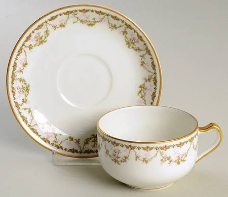 Schleiger 544 Flat Cup & Saucer Set