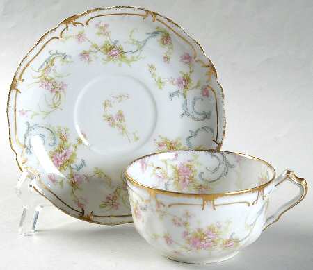 Schleiger 57N Flat Cup & Saucer Set