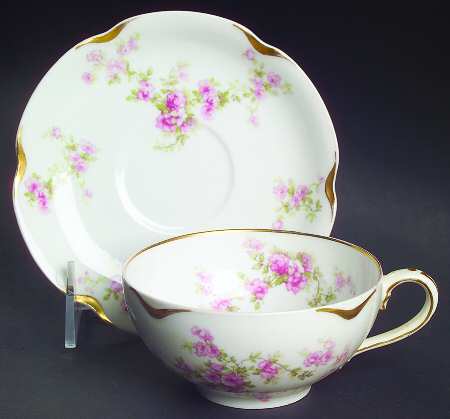 Schleiger 67D Flat Cup & Saucer Set by Haviland