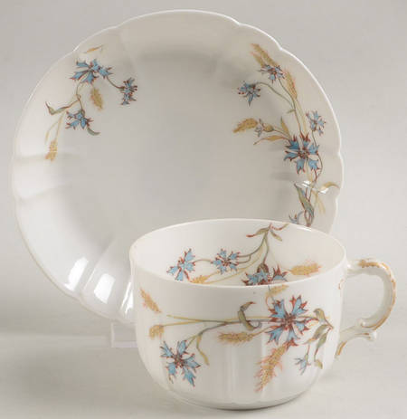 Schleiger 73 Flat Cup & Saucer Set by Haviland