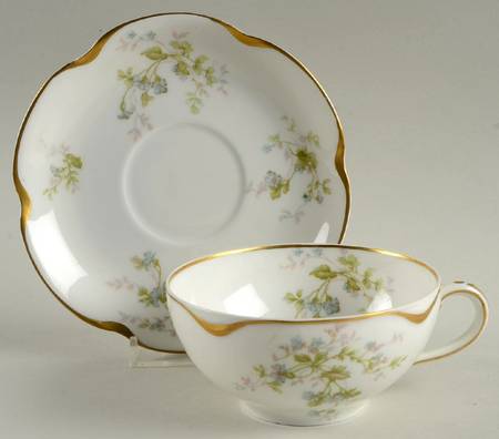 Schleiger 904D Flat Cup & Saucer Set