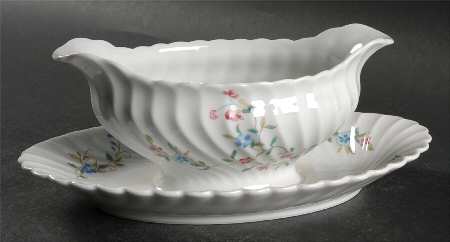 Symphonie (No Trim) Gravy Boat with Attached Underplate by Haviland