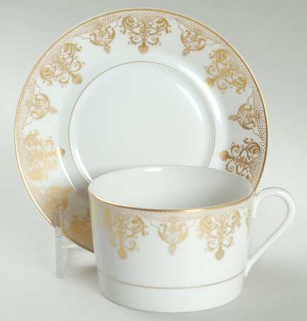 Flat Cup & Saucer Set