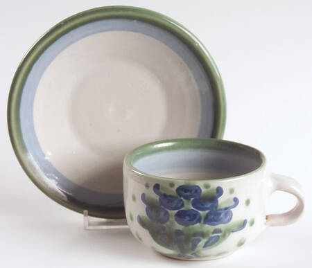 Bouquet Flat Cup & Saucer Set