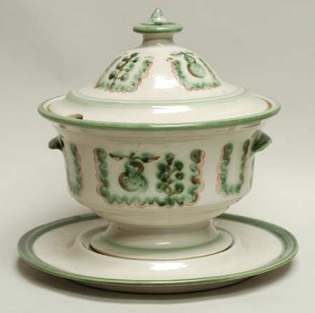 Pear and Grape Green Tureen & Lid w/Underplate