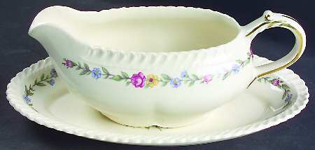 Bouquet Gravy Boat & Underplate/Relish