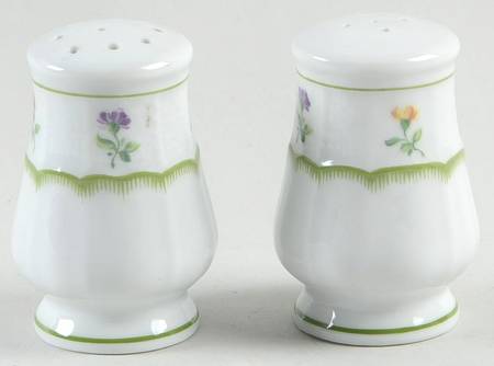 Chambord Salt & Pepper Set