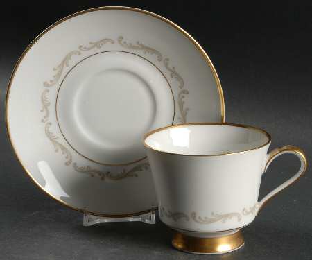 Footed Cup & Saucer Set