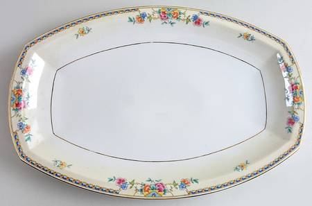 HC172 16" Oval Serving Platter