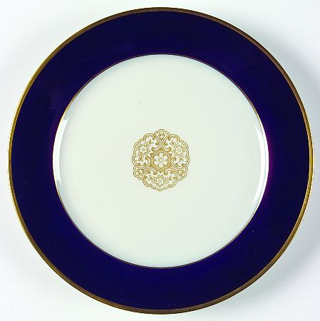HC292 Luncheon Plate by Heinrich - H&C