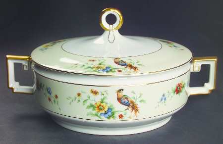 Lorraine Round Covered Vegetable