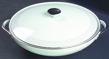 Monarch Round Covered Vegetable