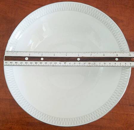 Monarch 10" Round Vegetable Bowl