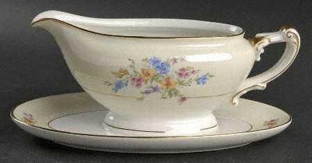 Regent Gravy Boat with Attached Underplate