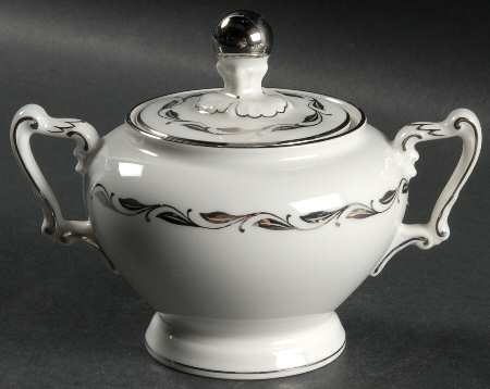 Silver Wreath Sugar Bowl & Lid