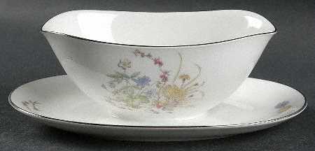 Wood Sprite Gravy Boat with Attached Underplate