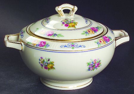 Celia Sugar Bowl & Lid