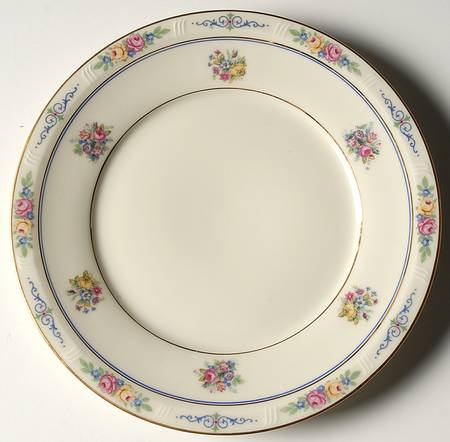 Celia Salad Plate