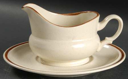 Springtime Gravy Boat & Underplate