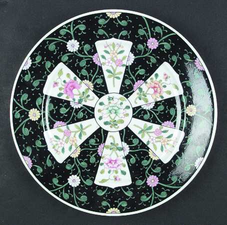 Black Dynasty (Sn) by Herend