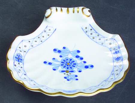 Blue Garden (Wb) Shell Shaped Dish