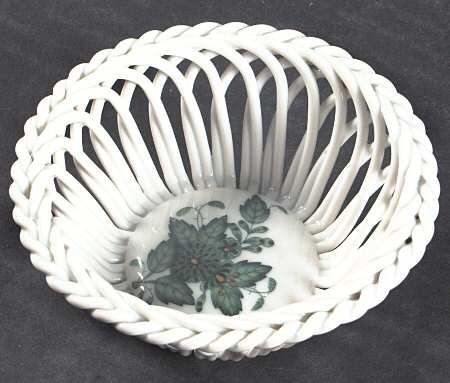 Chinese Bouquet Green (AV) 3" Small Open Weave Basket by Herend
