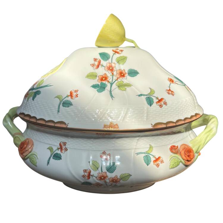 Livia (WBOS) Tureen &  Lid