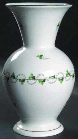 Persil 8" Vase