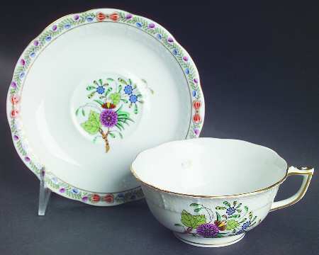 Windsor Garden (Fdm) Footed Cup & Saucer Set