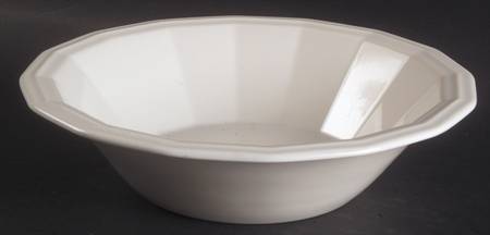 Colonial White 9" Round Vegetable Bowl
