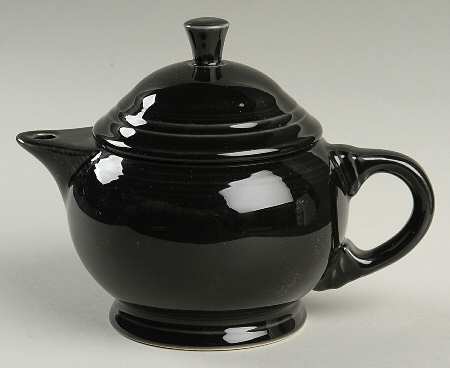 Fiesta Black (Intro 1986) Small Teapot & Lid