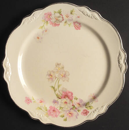 Fluffy Rose 1 (Platinum Trim) by Homer Laughlin 