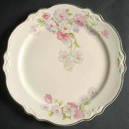 Fluffy Rose 1 (Platinum Trim) Luncheon Plate