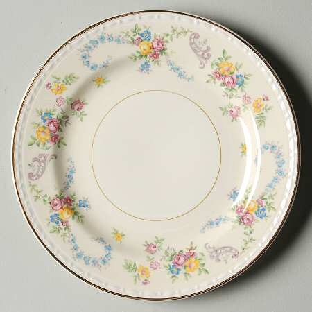 G3352 Bread & Butter Plate by Homer Laughlin 