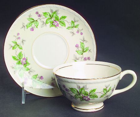 Greenbriar Footed Cup & Saucer Set