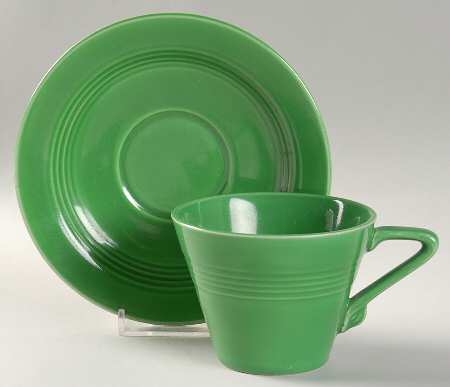 Harlequin Medium Green (Older) Flat Cup & Saucer Set