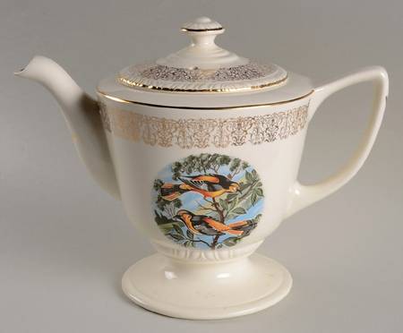 HLC189 Teapot & Lid