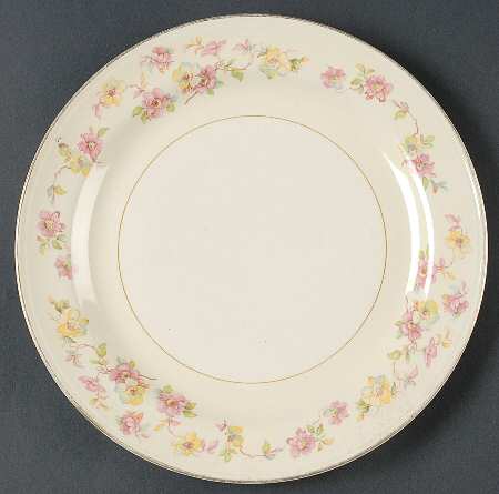 N1575 Luncheon Plate