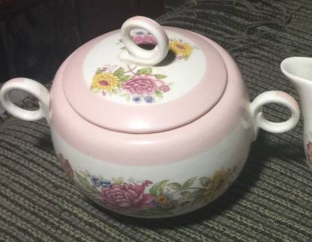 HLC609 Sugar Bowl & Lid