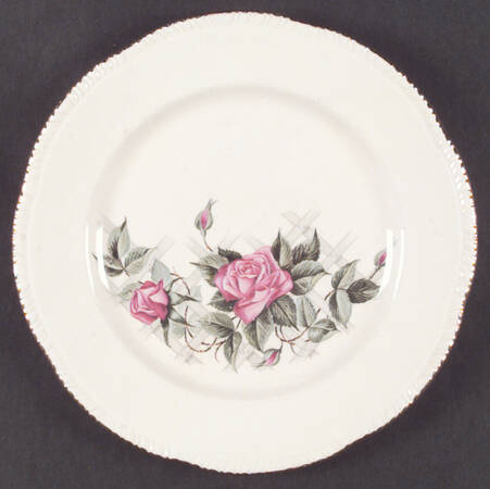 Lattice Rose Luncheon Plate